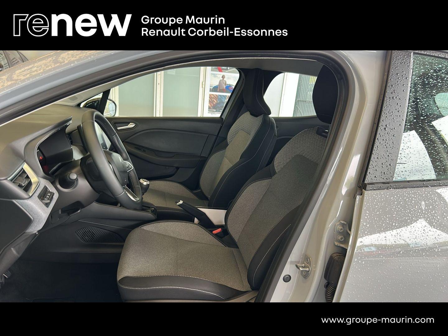 RENAULT Clio 1.5 dCi 100ch Evolution - 25 - Photo 12