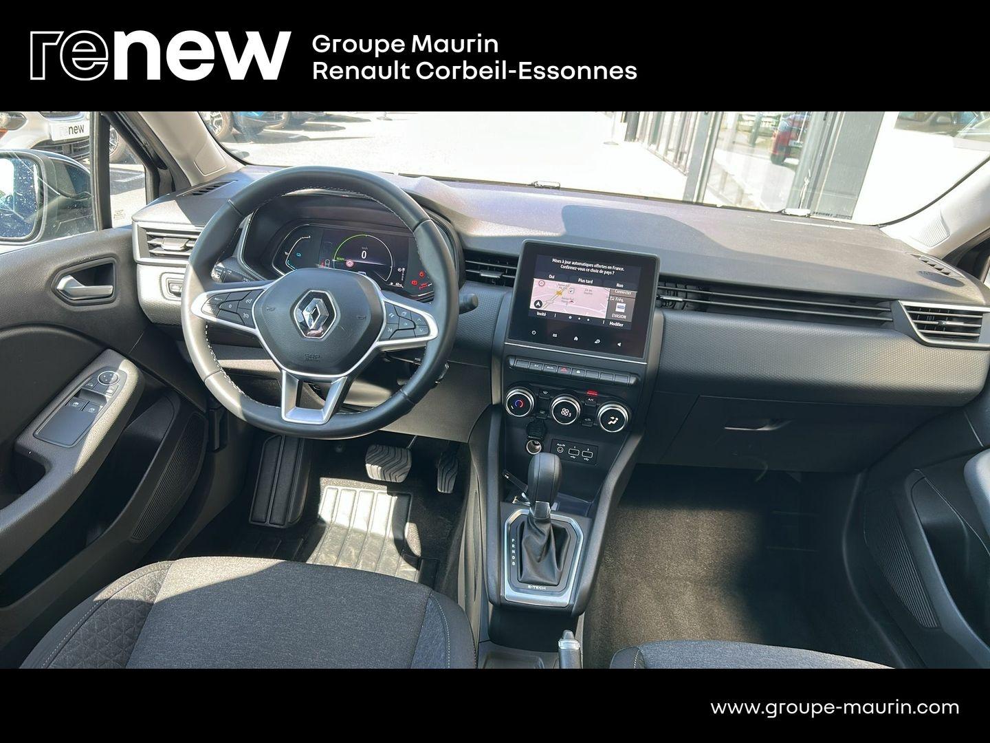 RENAULT Clio 1.6 E-Tech hybride 140ch Business -21N - Photo 10
