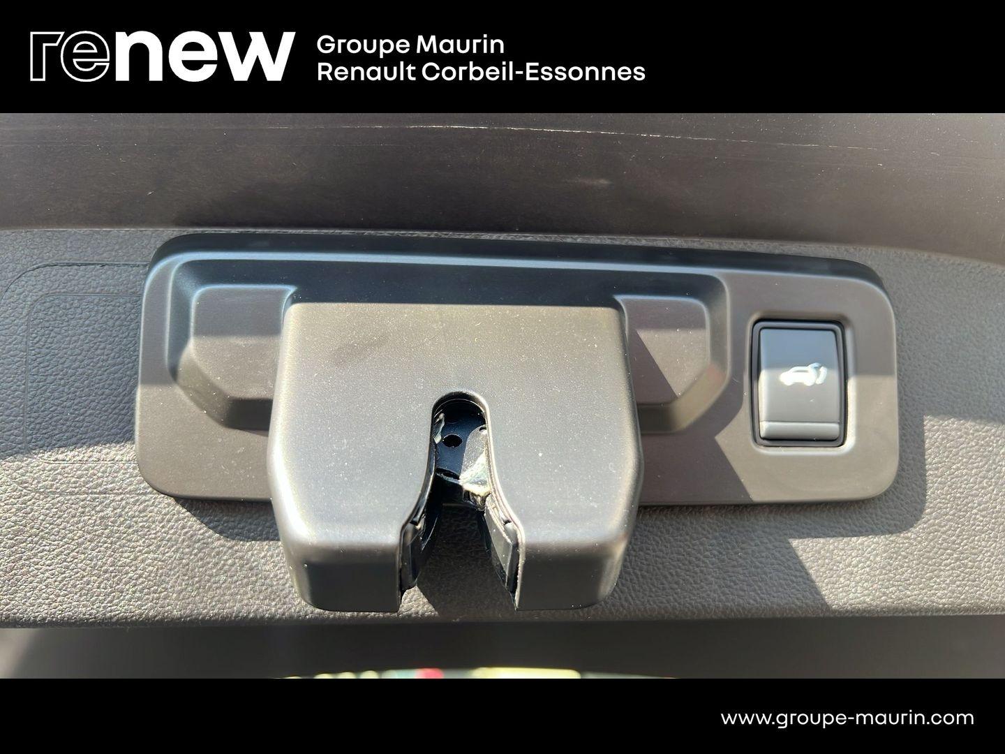 RENAULT Austral 1.2 E-Tech full hybrid 200ch Iconic esprit Alpine- 23 - Photo 10