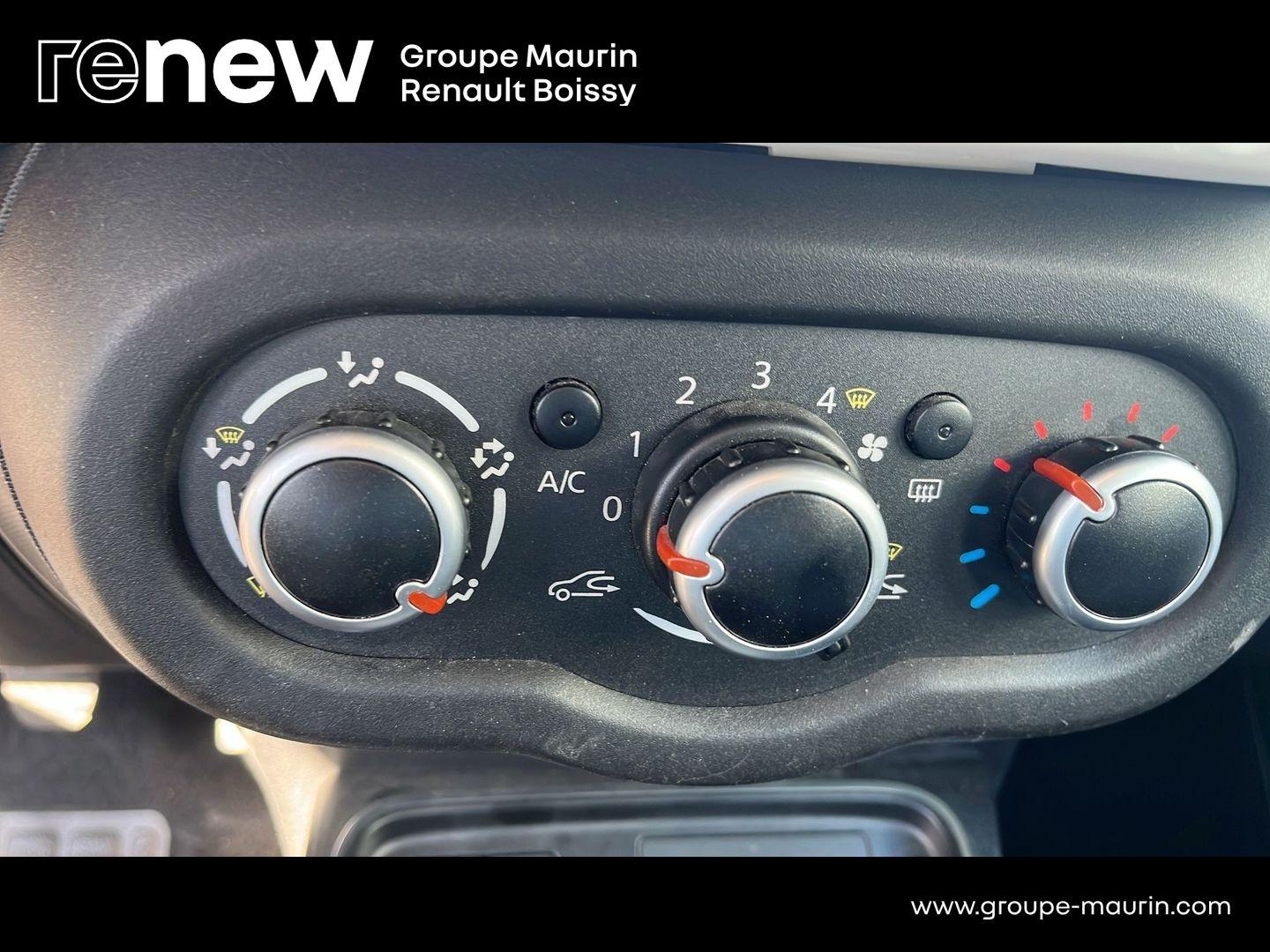 RENAULT Twingo 1.0 SCe 75ch Zen - 20 - Photo 23