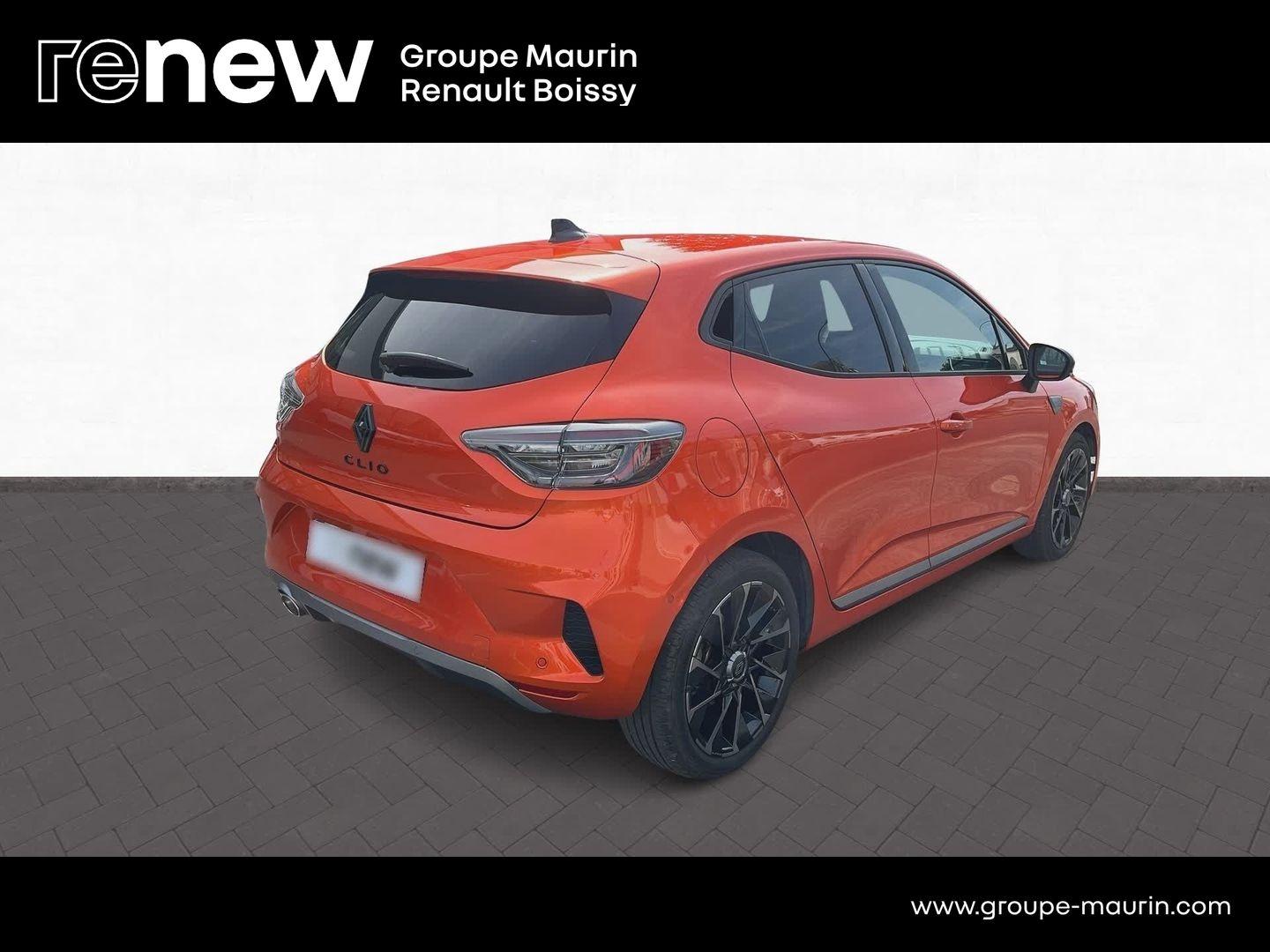 RENAULT Clio 1.0 TCe 90ch esprit Alpine - 24 - Photo 4
