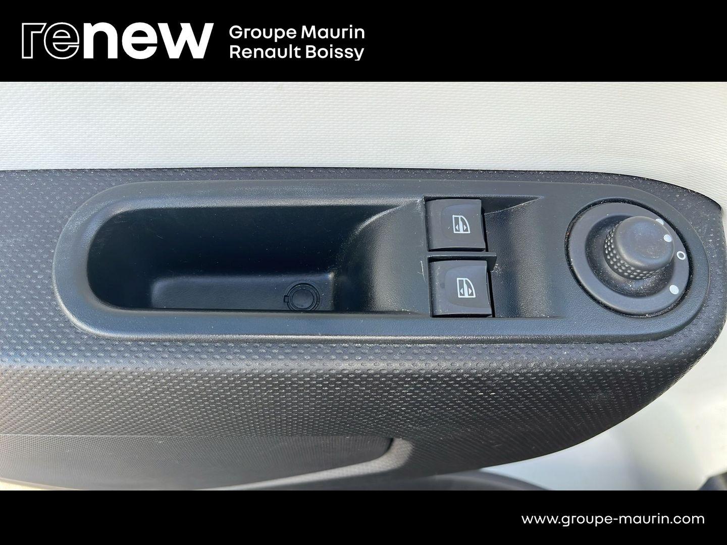 RENAULT Twingo 1.0 SCe 65ch Equilibre - Photo 21