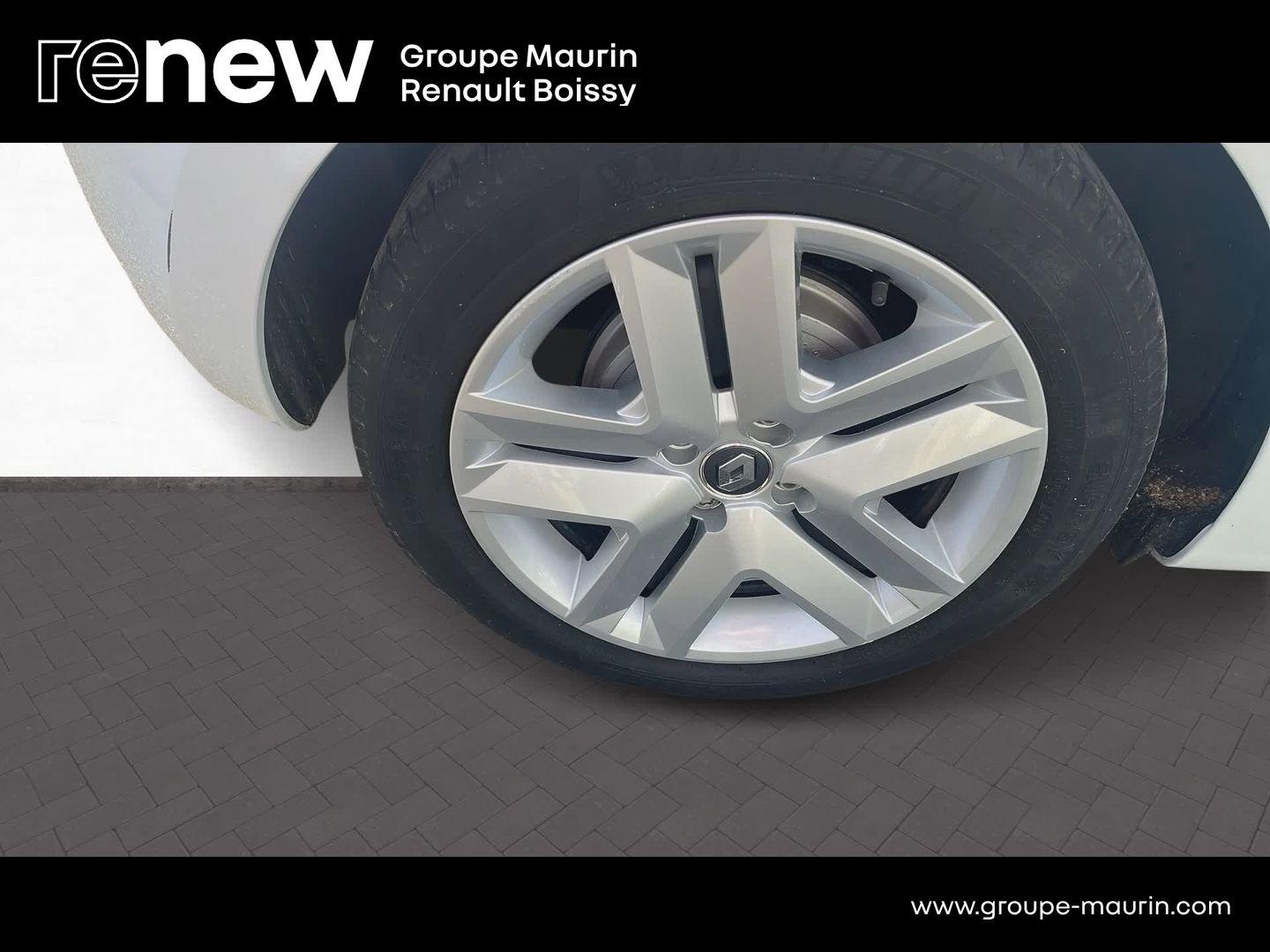 RENAULT Clio 1.6 E-Tech hybride 140ch Zen -21N - Photo 22