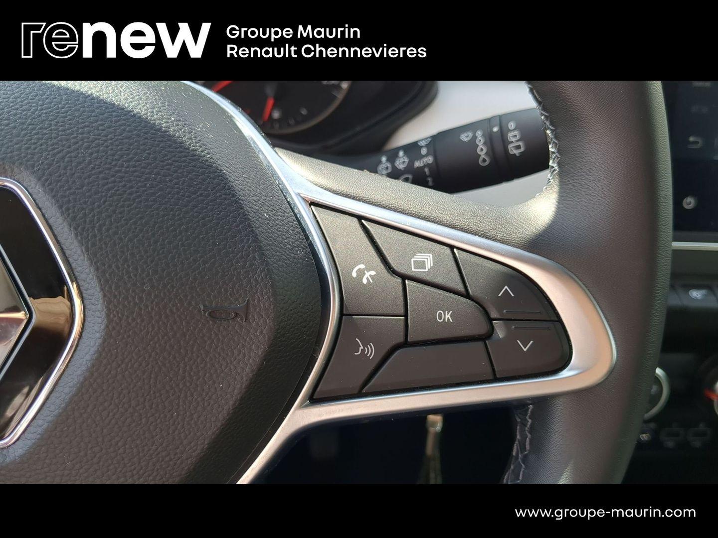 RENAULT Clio 1.0 TCe 90ch Evolution - Photo 31
