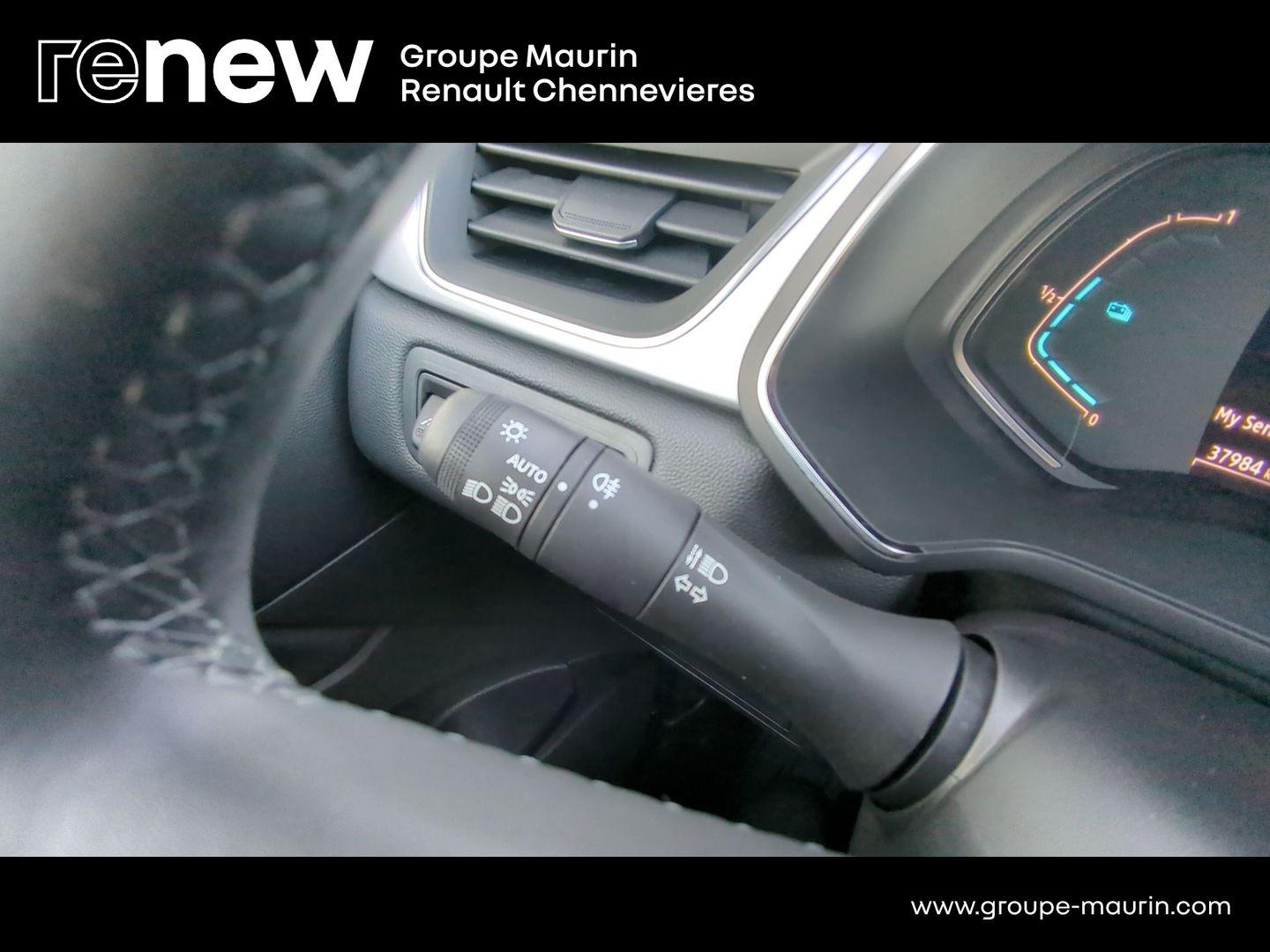 RENAULT Captur 1.6 E-Tech hybride 145ch Intens -21 - Photo 19