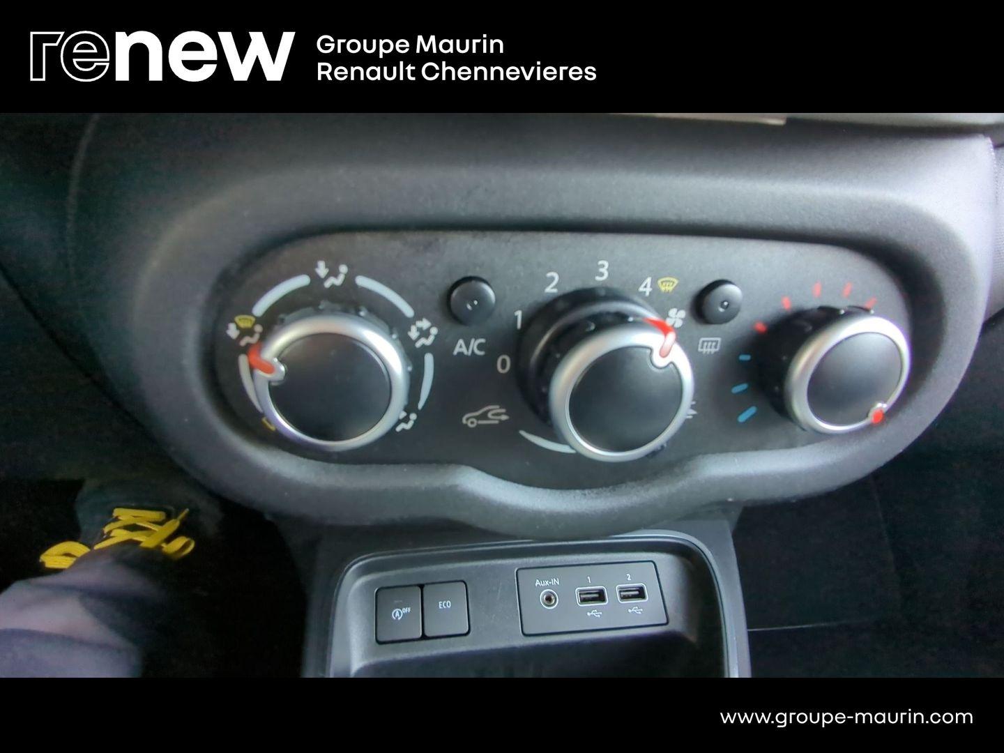 RENAULT Twingo 0.9 TCe 90ch Intens EDC Euro6c - Photo 17