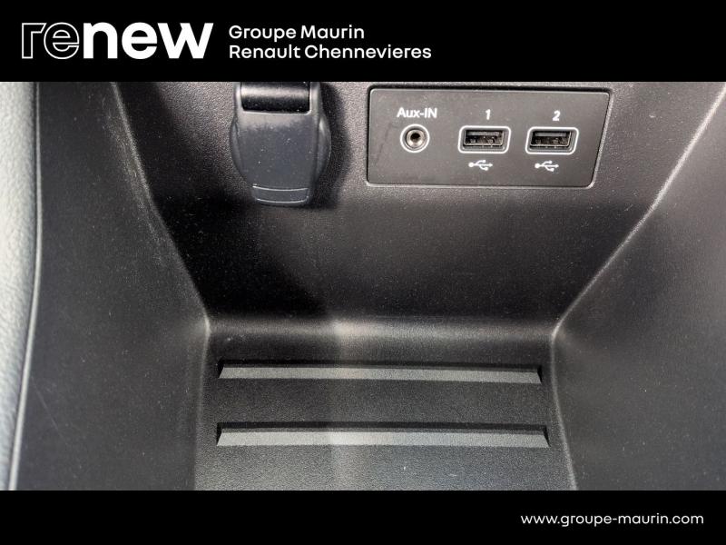 RENAULT Clio 1.0 TCe 90ch Evolution - Photo 24