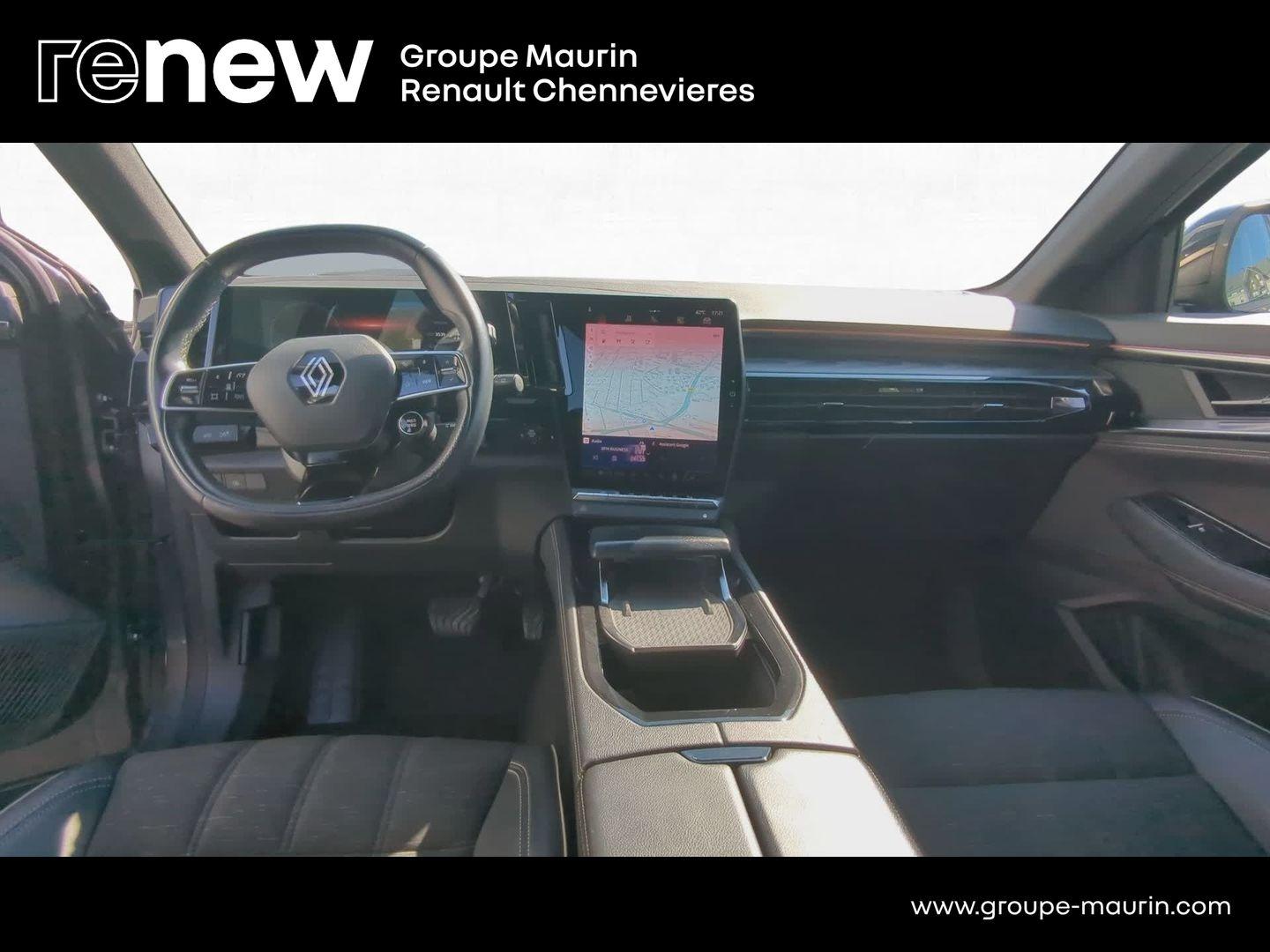 RENAULT Austral 1.2 E-Tech full hybrid 200ch Iconic - Photo 11