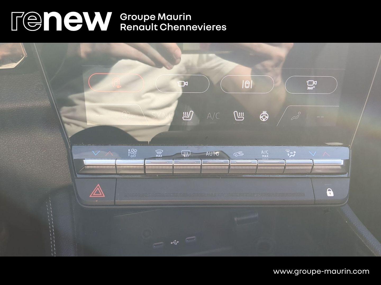 RENAULT Austral 1.2 E-Tech full hybrid 200ch Iconic - Photo 26