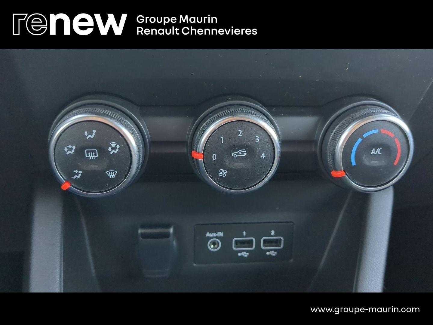 RENAULT Clio 1.0 TCe 100ch Evolution GPL - Photo 25
