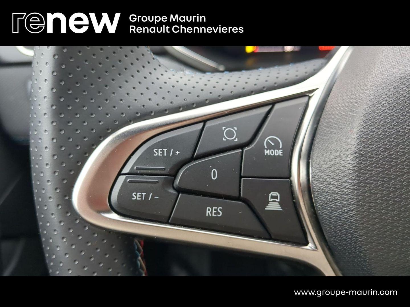 RENAULT Captur 1.8 E-Tech full hybrid 160ch esprit Alpine - 25 - Photo 17