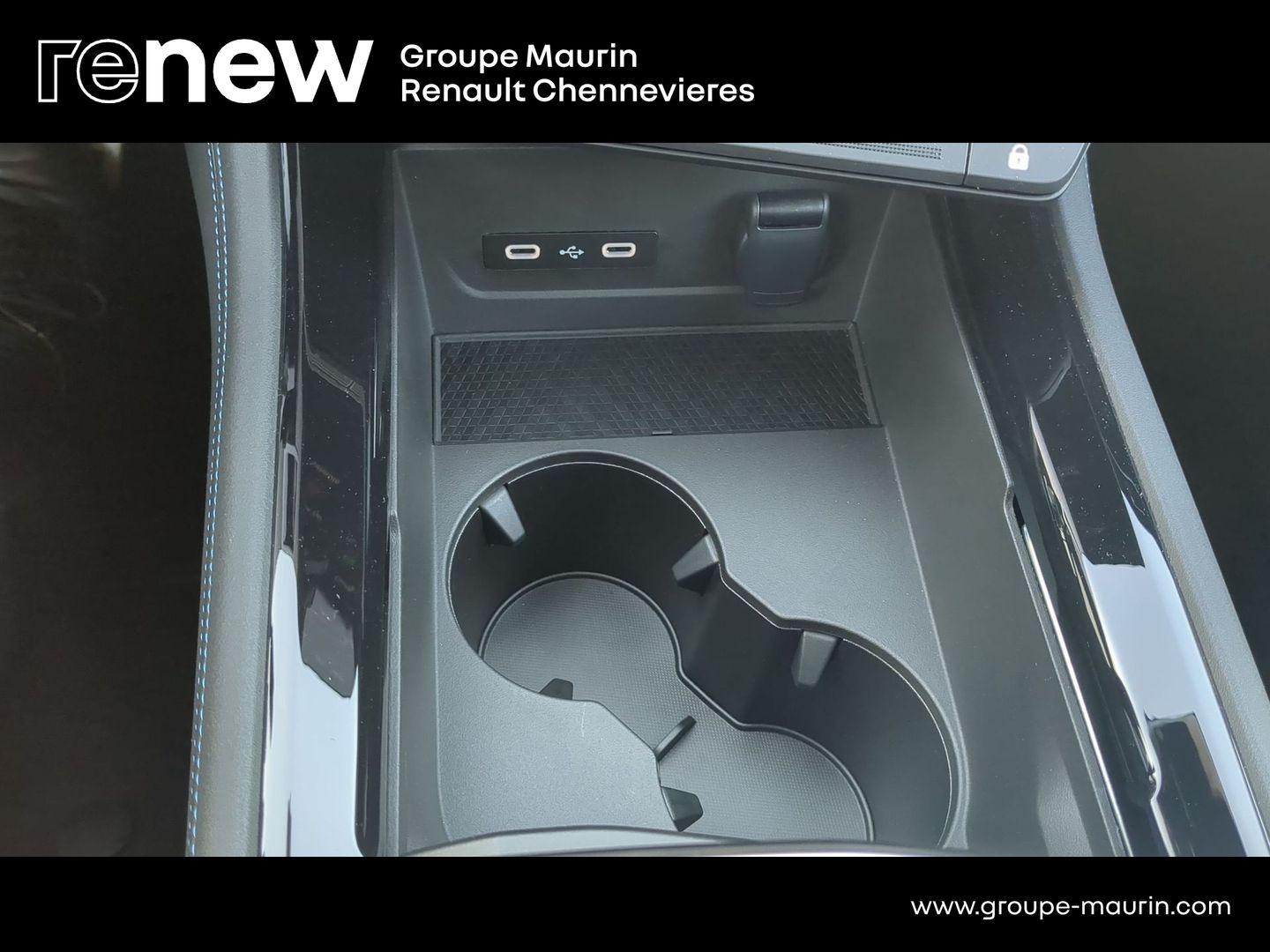 RENAULT Rafale 1.2 E-Tech full hybrid 200ch esprit Alpine - 25 - Photo 26