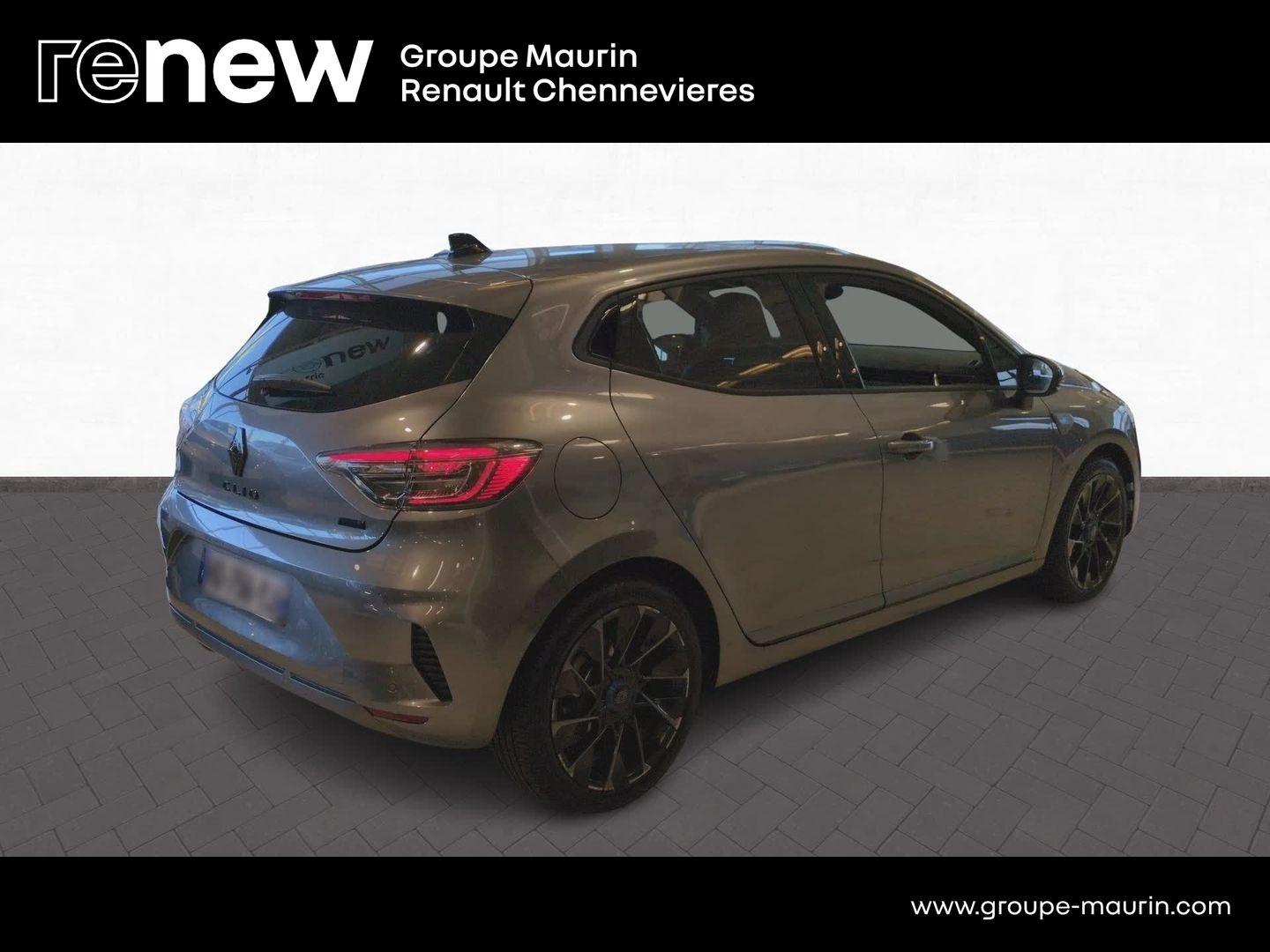 RENAULT Clio 1.6 E-Tech 145ch full hybrid esprit Alpine - 25 - Photo 5
