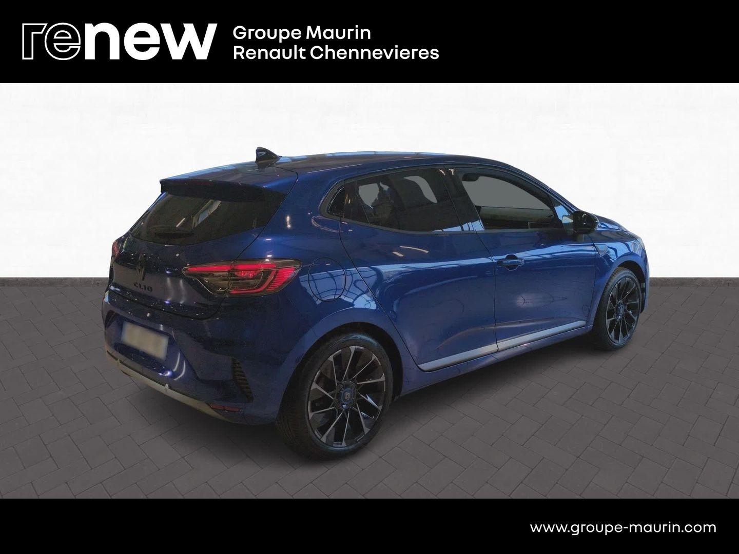 RENAULT Clio 1.6 E-Tech 145ch full hybrid esprit Alpine - 25 - Photo 5
