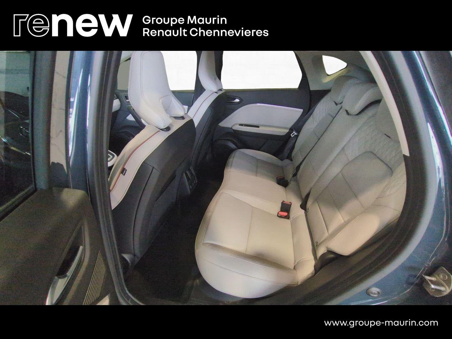 RENAULT Captur 1.6 E-Tech hybride 145ch Iconic - Photo 24