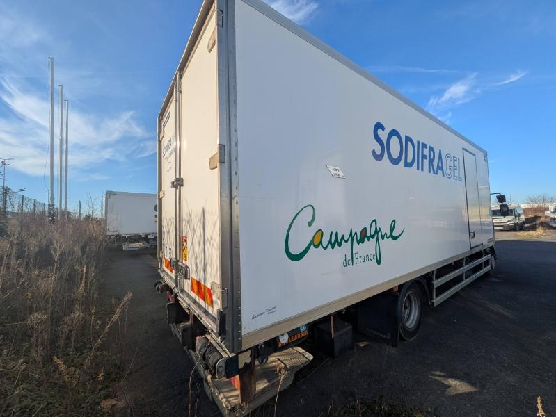 RENAULT TRUCKS Midlum 220 DXI Frigo 4x2 - Photo 4