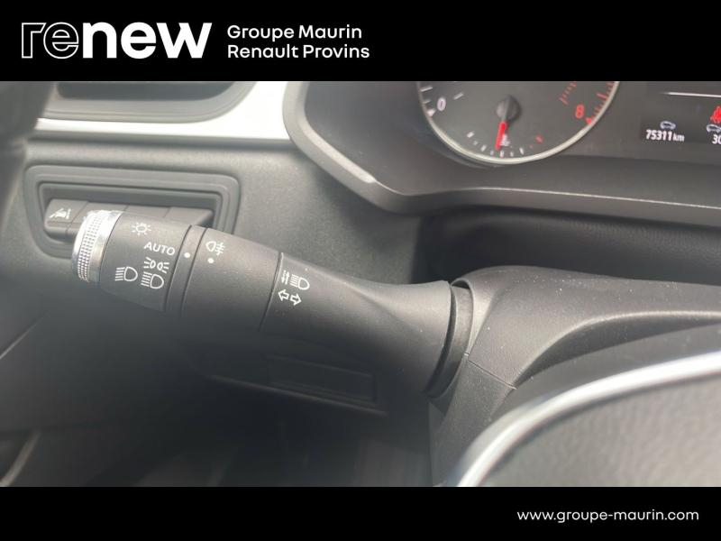 RENAULT Captur d’occasion à vendre à PROVINS chez DPL - BRIARD AUTOMOBILE (Photo 16)