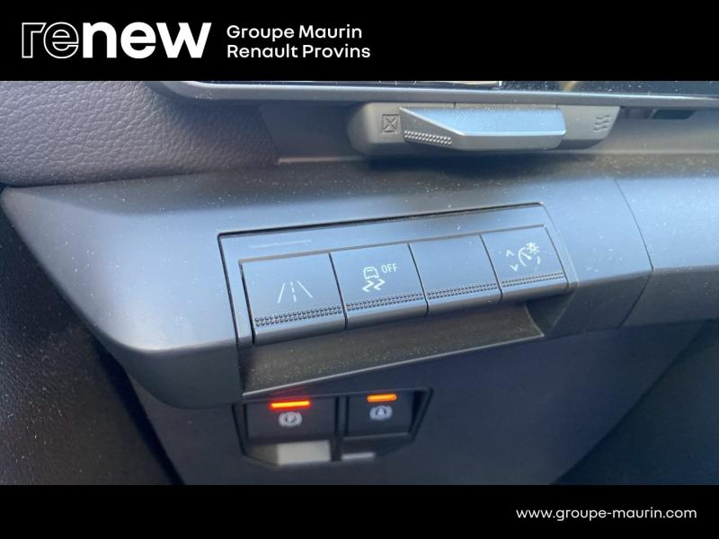 RENAULT Megane d’occasion à vendre à PROVINS chez DPL - BRIARD AUTOMOBILE (Photo 19)